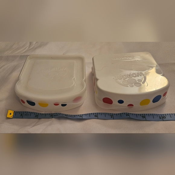 White Sandwich Container - Picture 2 of 4